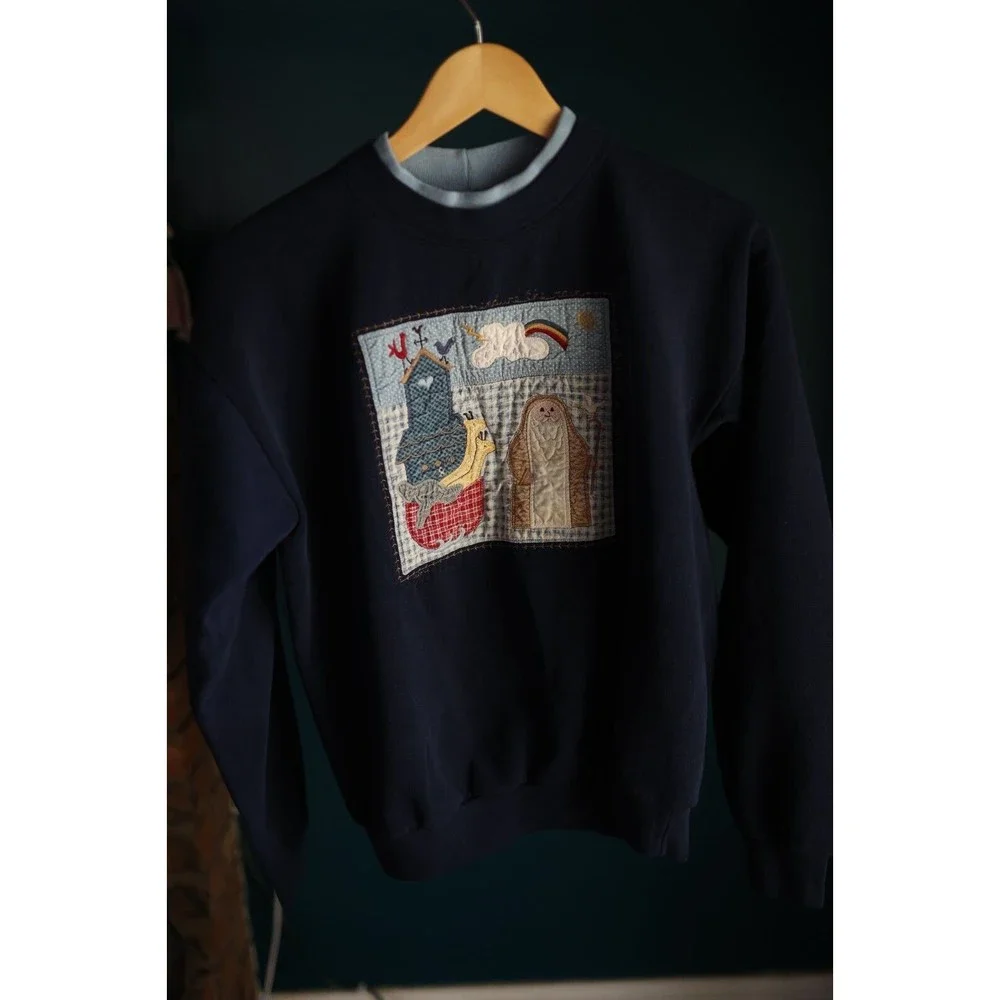 Vintage Valories Folk Art Custom Embriodred Religous Sweatshirt Adult Size M